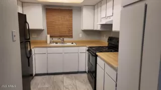 Photo #5: 6434938 Listing