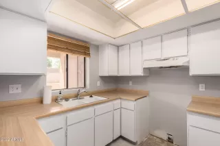 Photo #6: 6434938 Listing