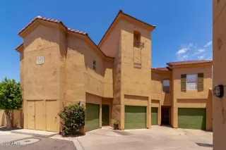 Photo #2: 6435013 Listing