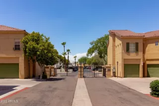 Photo #3: 6435013 Listing