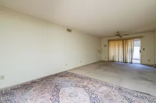 Photo #5: 6435080 Listing