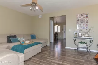 Photo #2: 6435306 Listing 