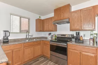 Photo #4: 6435306 Listing 