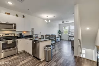 Photo #3: 6435322 Listing 