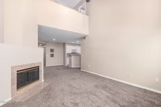 Photo #5: 6435334 Listing