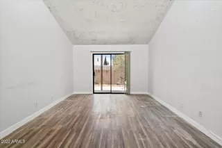 Photo #3: 6435354 Listing