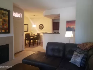 Photo #6: 6435440 Listing