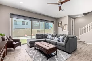 Photo #4: 6435636 Listing