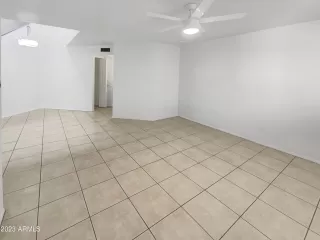 Photo #6: 6435880 Listing 