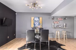 Photo #3: 6436122 Listing