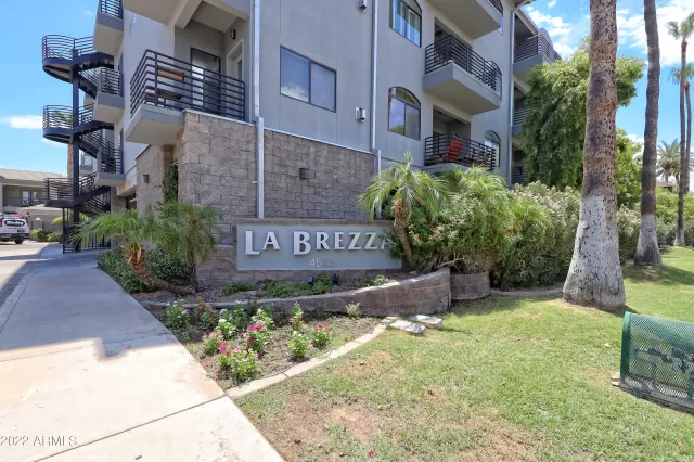 MLS: 6436142 Condo For Sale