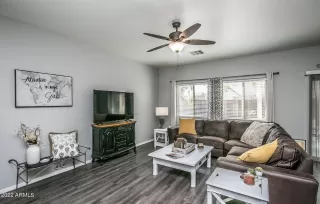 Photo #1: 6436246 Listing 