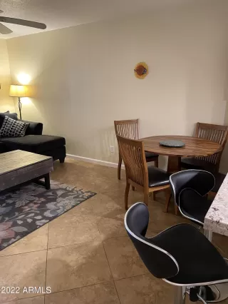 Photo #4: 6436286 Listing