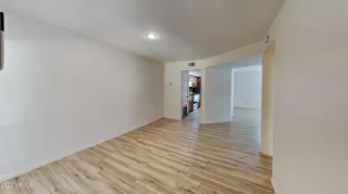 Photo #3: 6436427 Listing 