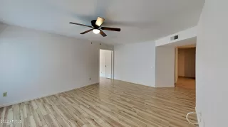 Photo #4: 6436427 Listing 