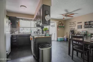 Photo #6: 6436506 Listing 