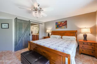 Photo #4: 6436629 Listing