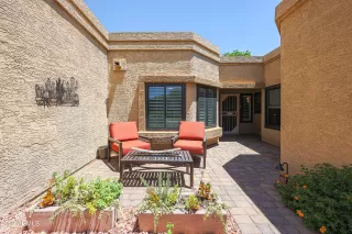 Photo #6: 6436629 Listing