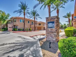 Photo #1: 6436742 Listing 