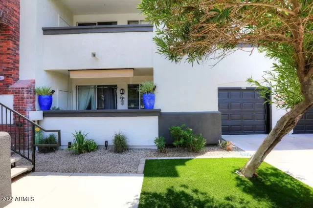 MLS: 6436800 Condo For Sale