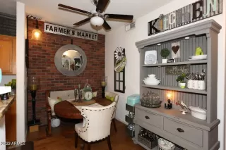 Photo #6: 6436800 Listing 