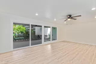 Photo #2: 6436828 Listing