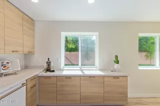 Photo #5: 6436828 Listing