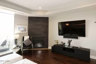 Photo #5: 6436879 Listing