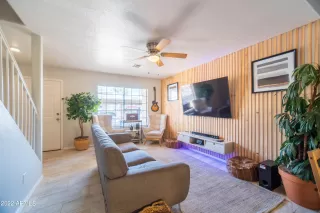 Photo #1: 6437068 Listing 