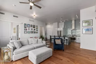 Photo #3: 6437076 Listing