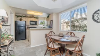 Photo #5: 6437097 Listing