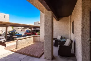 Photo #2: 6437191 Listing