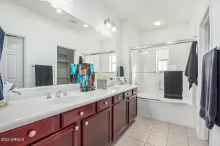 Photo #5: 6437646 Listing