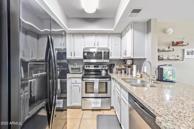 MLS: 6437655 Condo For Sale