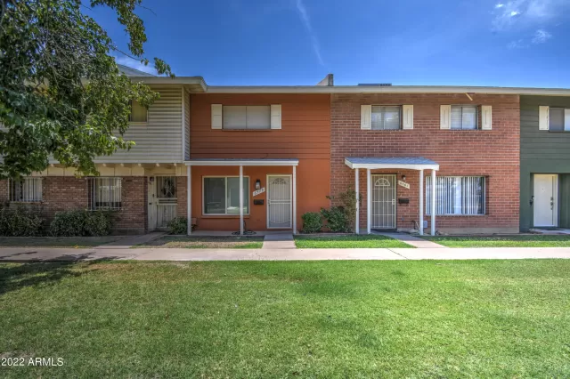 MLS: 6437714 Condo For Sale