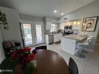 Photo #3: 6437752 Listing