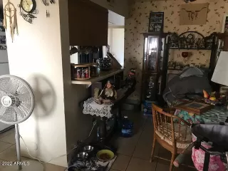 Photo #3: 6437755 Listing