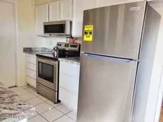 Photo #4: 6437760 Listing