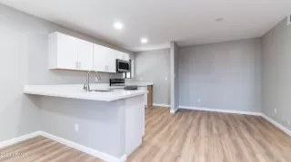 Photo #2: 6437808 Listing 