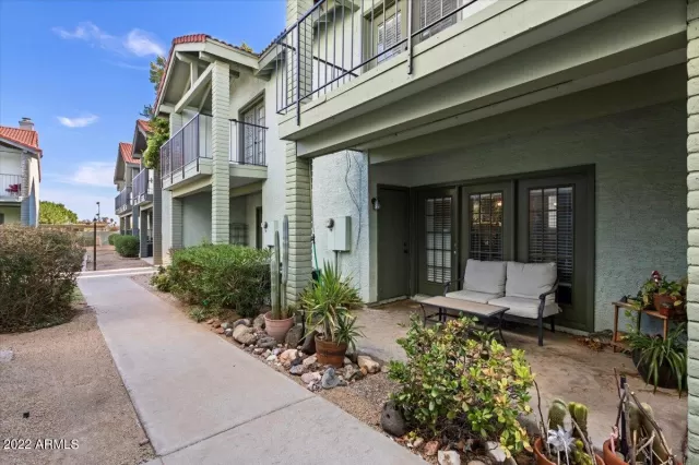 MLS: 6437829 Condo For Sale
