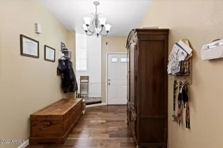 Photo #2: 6437829 Listing