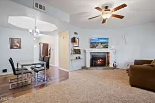 Photo #5: 6437829 Listing