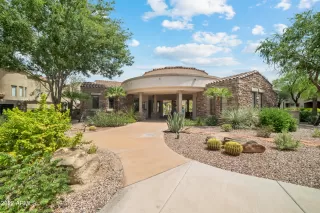 Photo #2: 6437882 Listing