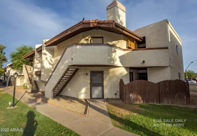 MLS: 6437937 Condo For Sale