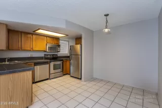 Photo #5: 6437937 Listing 