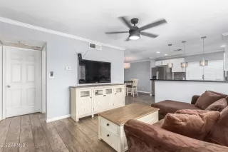 Photo #2: 6437987 Listing 