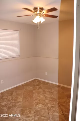 Photo #5: 6438035 Listing