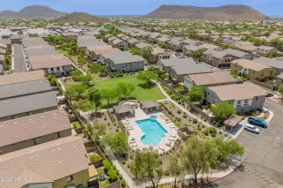 Photo #5: 6438103 Listing