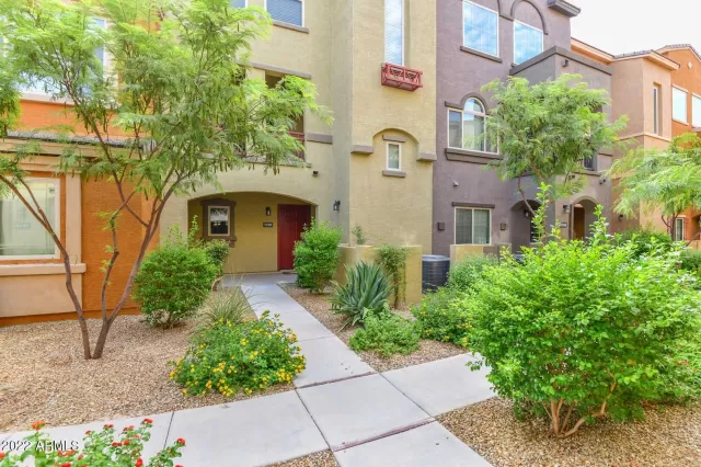 MLS: 6438120 Condo For Sale