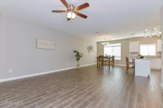 Photo #4: 6438120 Listing